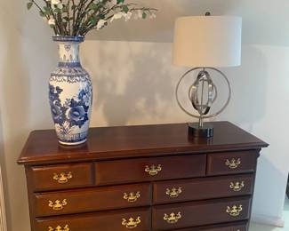 SUMPTER CABINET CO. DRESSER