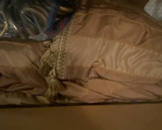 CUSTOM SILK LINED WINDOW TREATMENTS