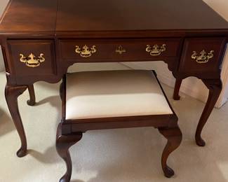 SUMPTER CABINET CO. VANITY