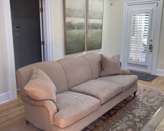 2 NEUTRAL SOFAS