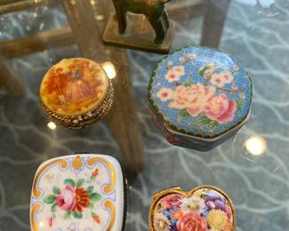 LITTLE BOXES, 1 LIMOGES