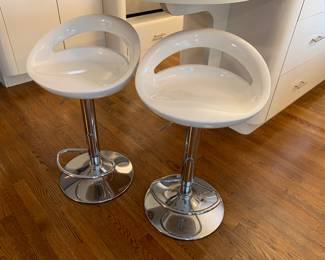 Modern bar stools