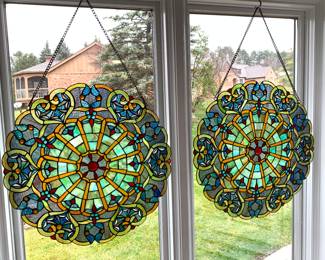 Matching Tiffany style stained glass 