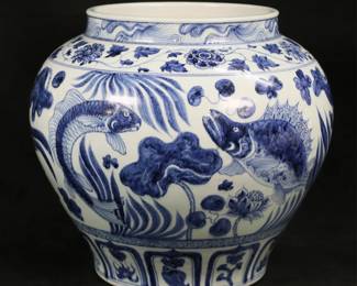 183	Blue & White Chinese Porcelain Jar	Blue and white Chinese porcelain jar / vase. Unmarked. With fish decoration. 12 1/4"H.
