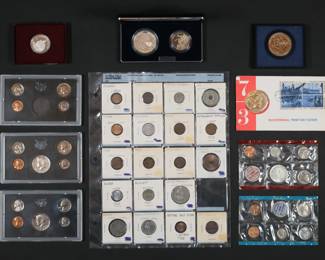 381	Topps Baseball Card Sets	1985, 1986, 1987, 1988, 1989, 1990 (Two sets), 1991 and 1992. Clemens rookie, McGwire rookie, Puckett rookie, Frank Thomas rookie and Ken Griffey Jr.
