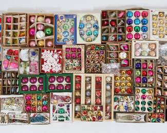 87	Lot of Vintage Christmas Ornaments	Large lot of vintage glass Christmas ornaments, including feather tree ornaments, tree toppers, 1920s.
