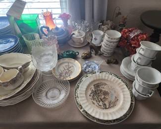 Various China and Fento glass