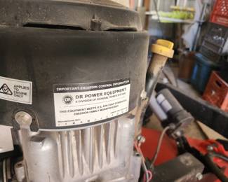 DR pull behind mower model TB2715BEN