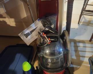 Bissel Pet Carpet cleaner