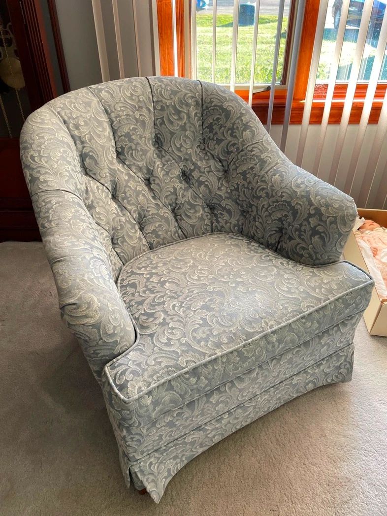 A Very Nice Flushing Estate Sale 1117 and... starts on 11/17/2023