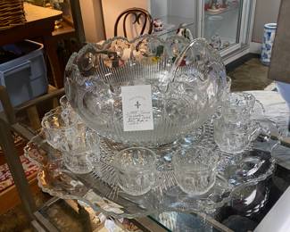 c.1955 TIFFIN MANHATTAN Bullseye Pattern, LARGE PUNCHBOWL with cups and Ladle, EXQUISITE PIECE!