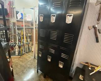 6 Metal Lockers in one unit