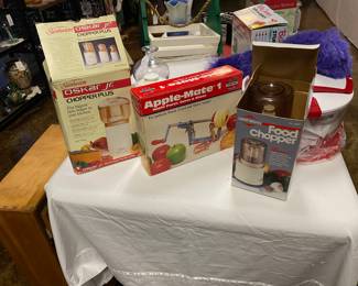 Vintage kitchen items, still new in box, never used