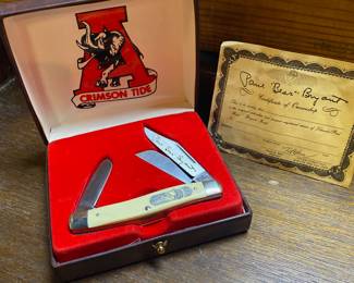 c.1970's, SCHRADE 885UH 3-Blade Stockman, Paul Bear Bryant etched on master blade, Bryant's photo engraved on composite handle, brushed stainless blades, in original box with Cert of Auth, MINT