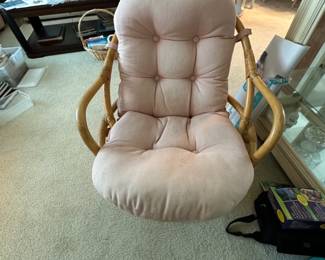 Swivel/Rock Rattan chair excellent condition