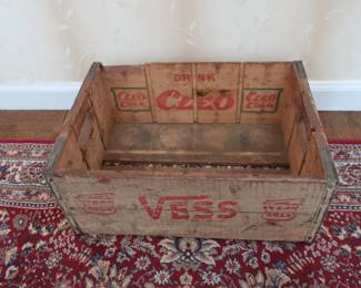 Vess wooden box