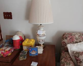 other  lamp,  toys