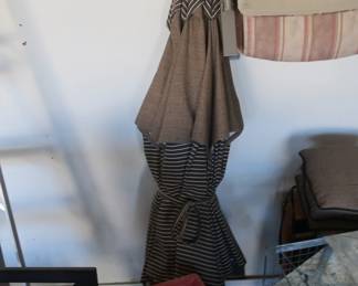 patio  table  umbrella