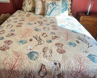 QUEEN SIZE IRON BED /DELICATE DETAILED SEASHELL QUILT AND LIKE NEW QUEEN MATTRESS 