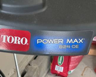 TORO POWER MAX SNOW BLOWER 