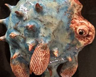 ARTISIT DESIGNED POTTERY BLOW FISH 