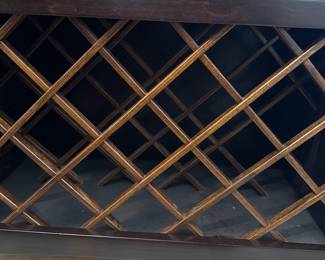 DETAIL OF THE WINE RACK 