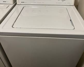 Washer - sorry can’t see his  nationality- I can’t see from this picture but I will check tomorrow and post the brand (nationality, get it!) 