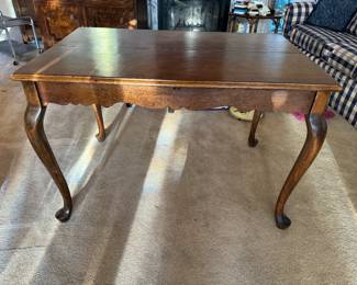 Here is a real nice antique - look at those sexy legs, Hi beautiful!! 