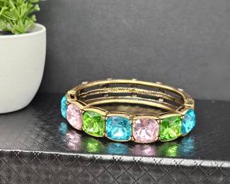 Lot #MK 337- Fun Heidi Daus Bronze Tone Hinged Bangle Bracelet w/ Large Cushion Cut Swarovski Crystals - Reversible- Sz. S/M