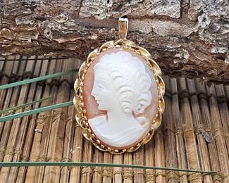 Lot #SB 340- Small Vintage Shell Cameo Pendant in a Delicate 14k Yellow Gold Frame - 1 1/4" Tall
