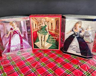 Collectible Holiday Barbies (Barbie)