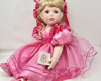 Large Marie Osmond Doll- Limited Edition “Friendship” from the Coming Up Pink Roses Collection