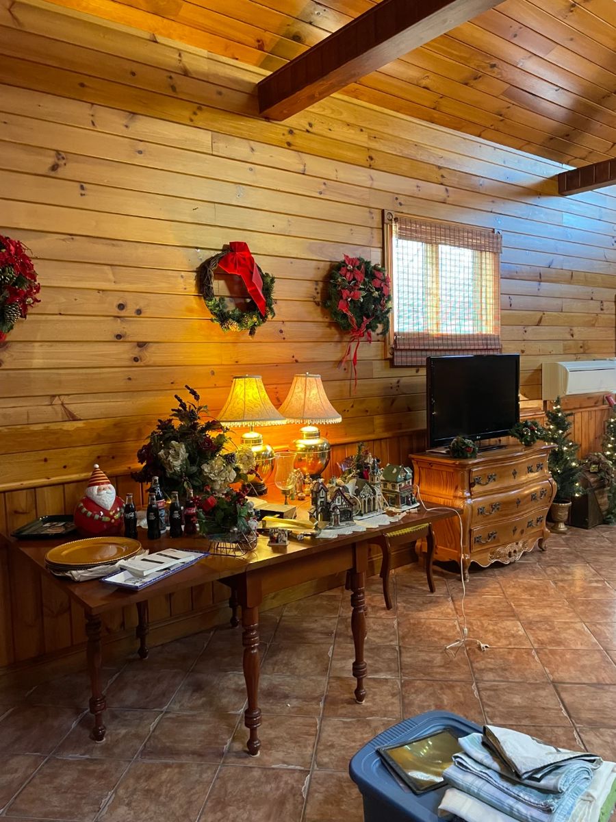 Estate Sale in Louisa, KY starts on 12/1/2023