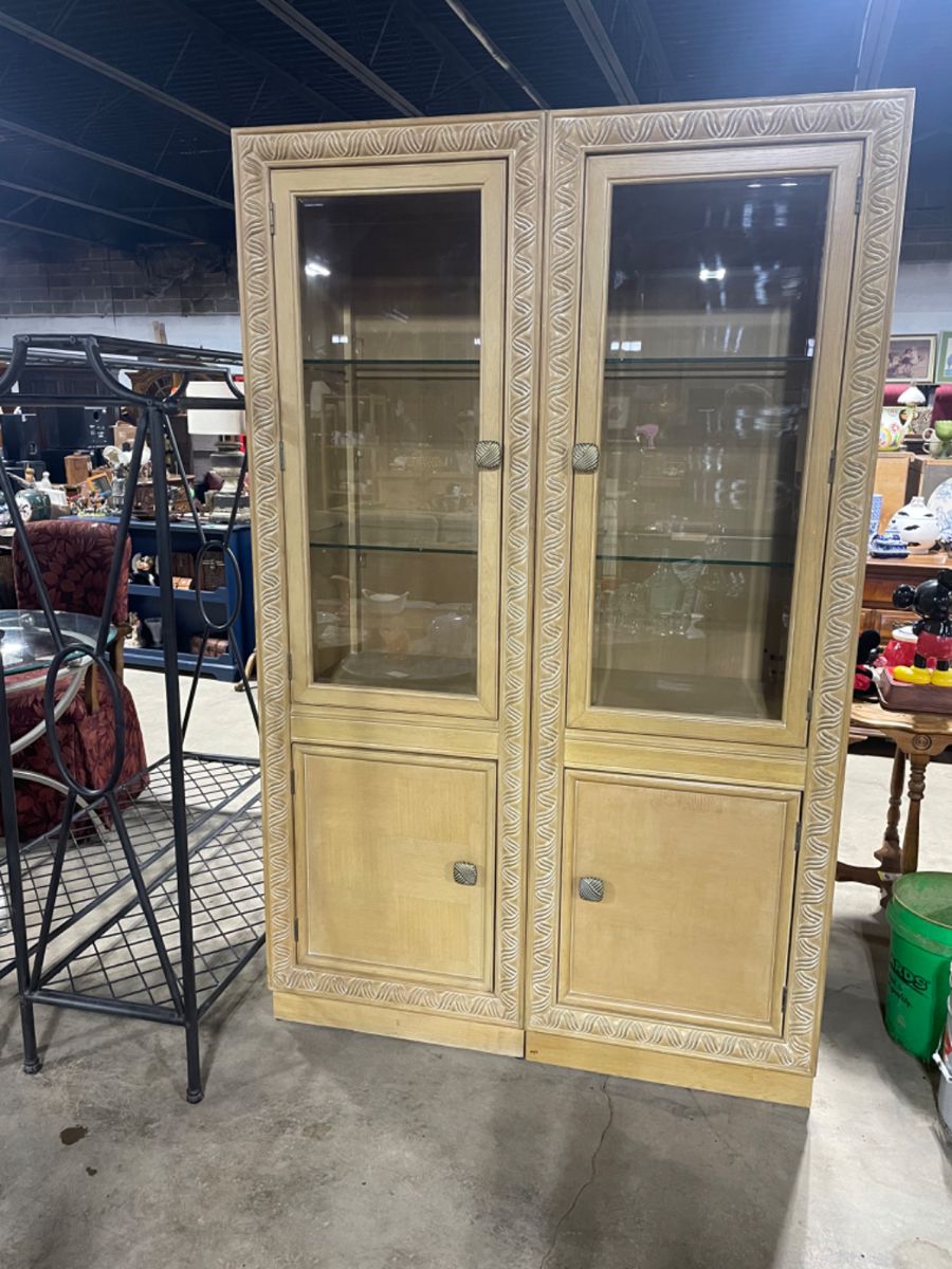 Diamond Estate Sales BlueVue Shopping Center starts on 11/16/2023