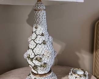 PAIR OF ANTIQUE PORCELAIN LAMPS