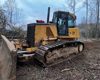 OFF-SITE LOCATION: 850J John Deere Dozer