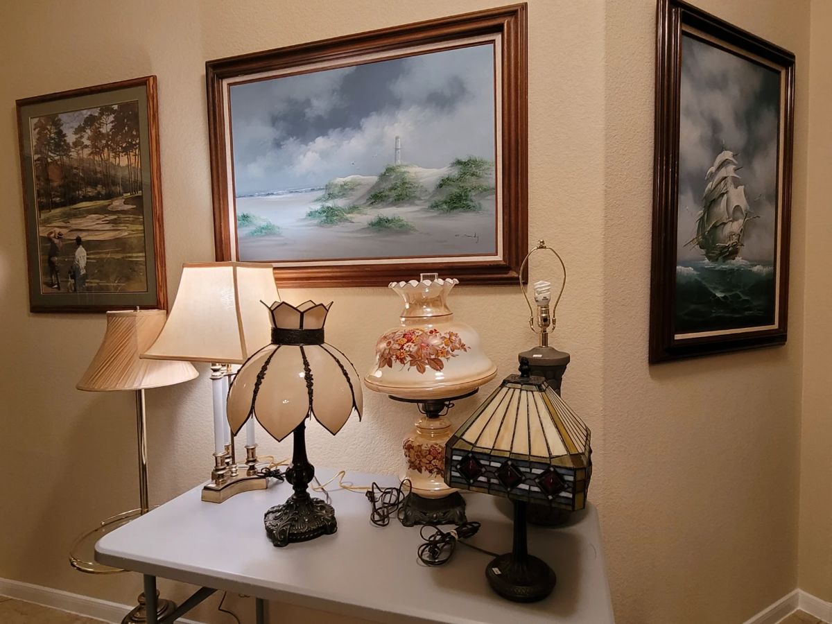 Oakhurst Downsize Estate sale in Porter, TX starts on 11/17/2023