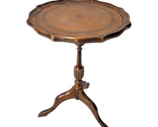 Vintage Chippendale Pie Crust Side Table
