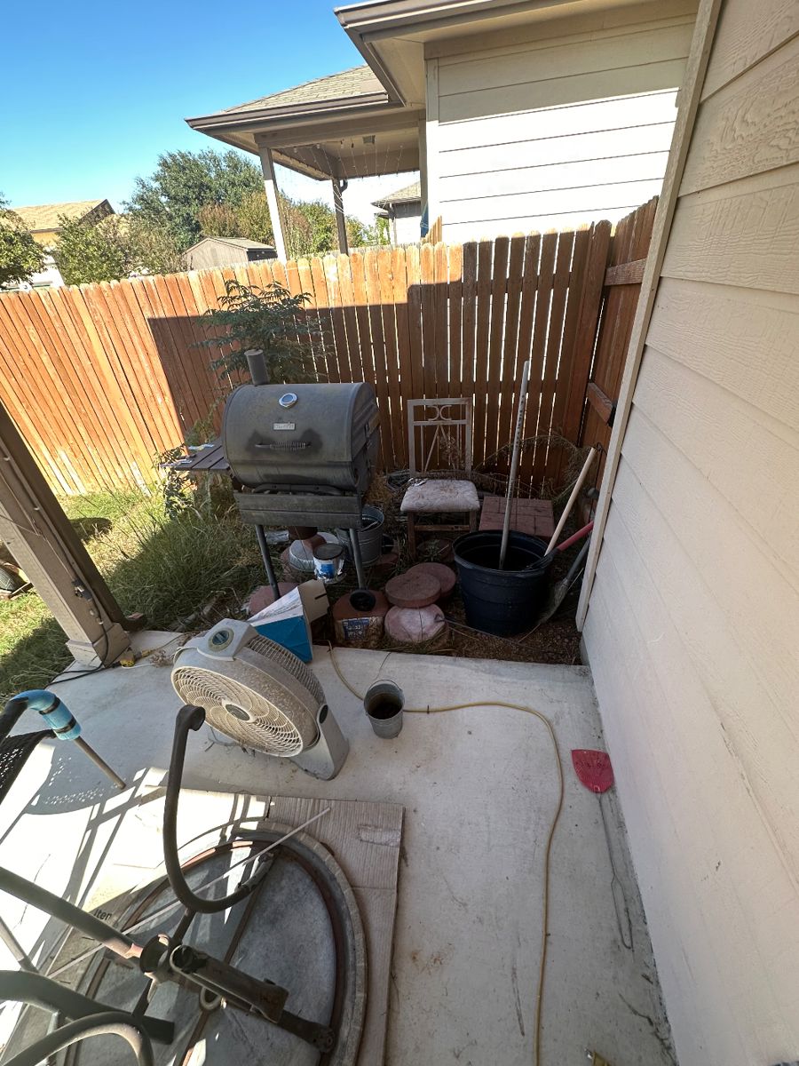 Estate Sale with Vintage Items, Harley Davidson,... starts on 11/17/2023