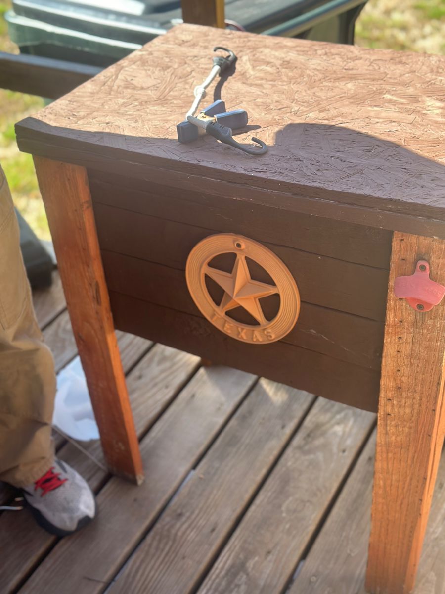 Estate Sale with Vintage Items, Harley Davidson,... starts on 11/17/2023