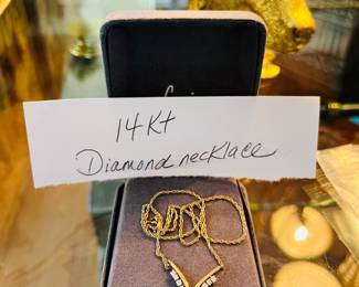 14kt diamond necklace