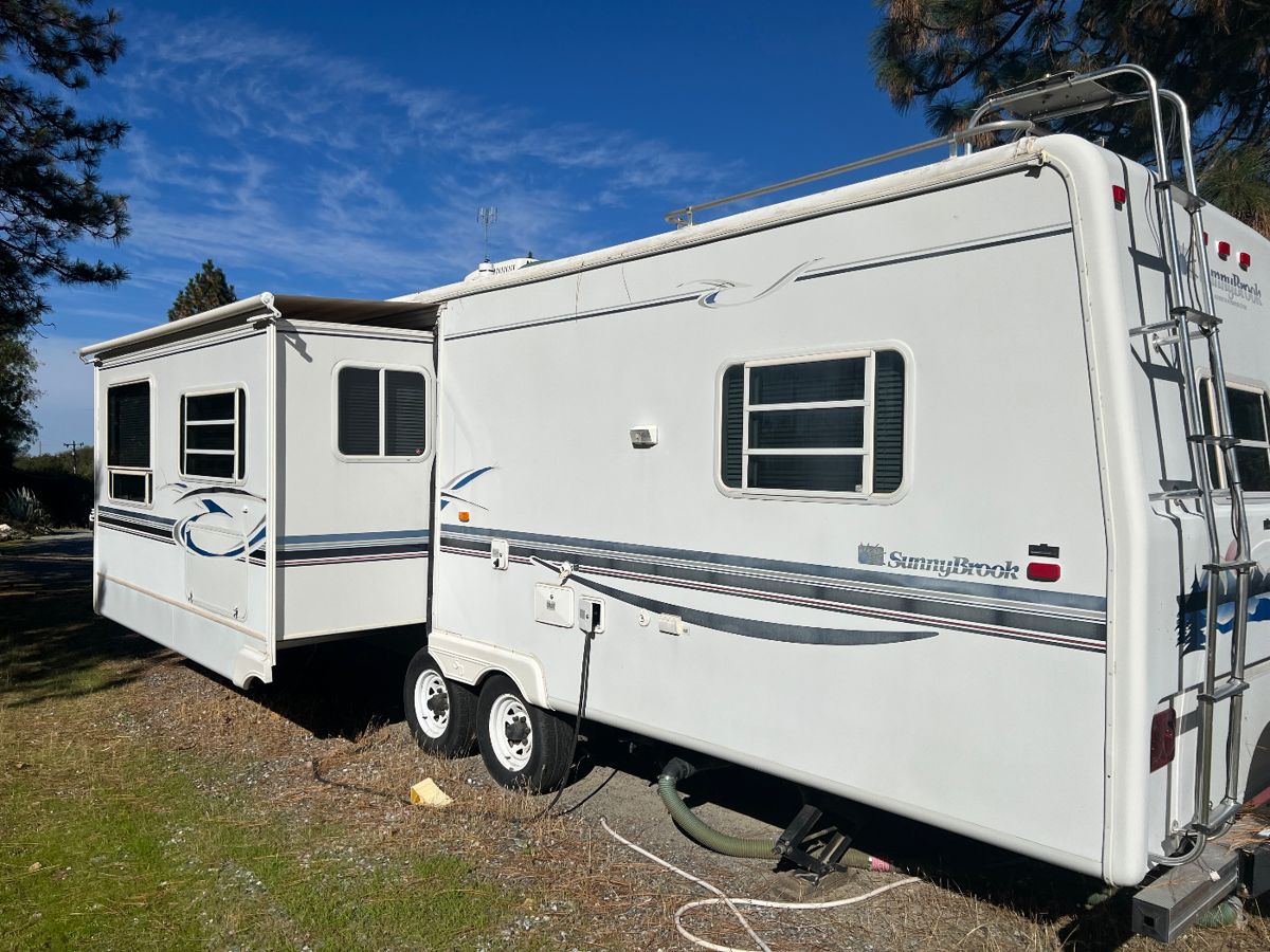 NICHOLS ESTATE SALES IN MOKELUMNE HILL TRAILER... starts on 11/16/2023