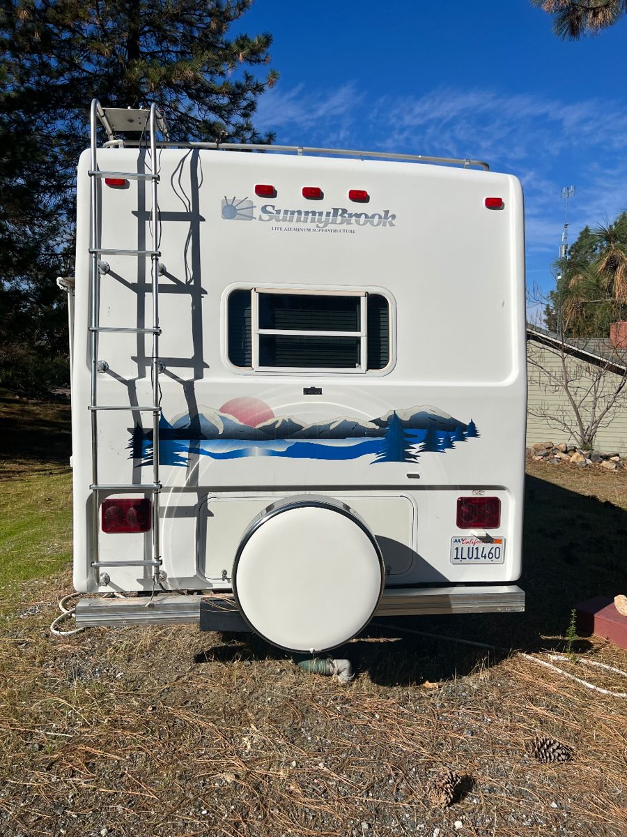 NICHOLS ESTATE SALES IN MOKELUMNE HILL TRAILER... starts on 11/16/2023
