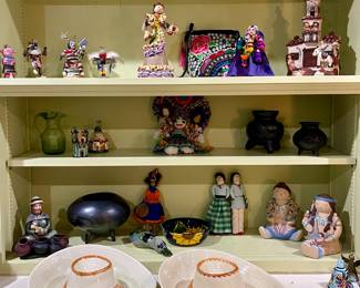 Southwest Decor, Artist Signed Native American Figures & Pottery