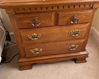 Kincaid End Table $ 110.00