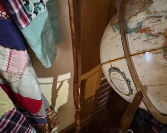 VINTAGE GLOBE