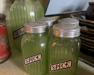 ANTIQUE GREEN SUGAR AND SPICE SET