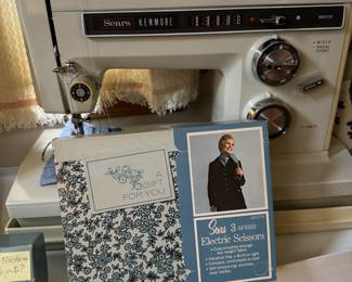 VINTAGE KENMORE SEWING MACHINE