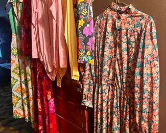 MORE RETRO VINTAGE CLOTHING