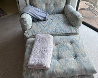 Chair / Ottoman $ 78.00